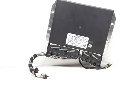 Mercedes-Benz S W221 Air suspension control unit module (rear) A2215408245 A2215450032 A2214422102