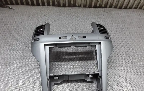 Opel Zafira B Dash center air vent grill 13144402