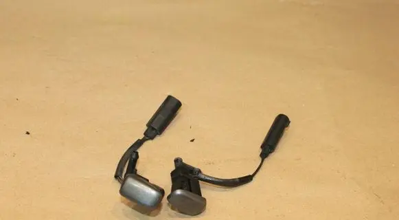 BMW X5 E53 Windshield washer spray nozzle 7110851