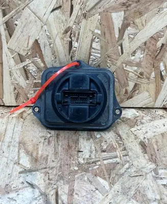 Volkswagen PASSAT B7 Headlight ballast module Xenon 3D0941329B 89503912