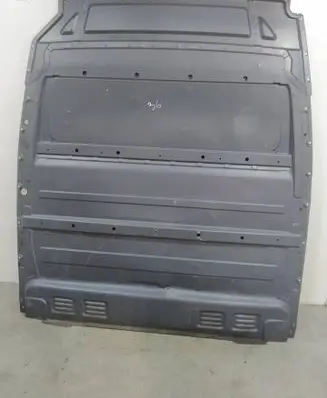 Volkswagen Crafter Partition between cabin 