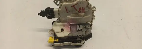 Audi A4 S4 B8 8K Rear door lock 8K0839015C