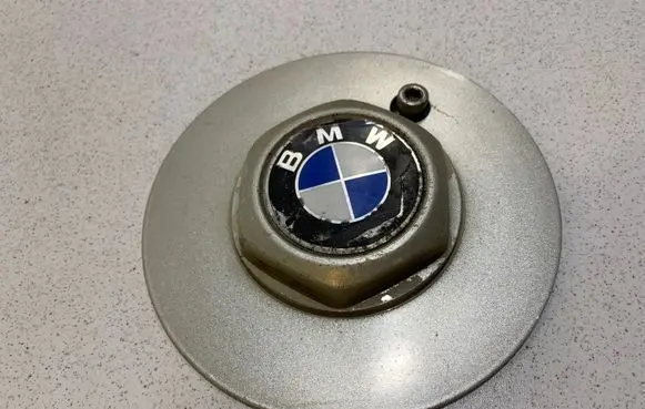 BMW 5 E39 Original wheel cap
