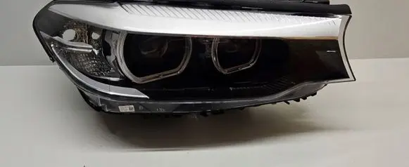 BMW 5 G30 G31 Headlight/headlamp 8499112 B149