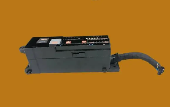 Volvo V40 Fuse box set AV6T14K131AC