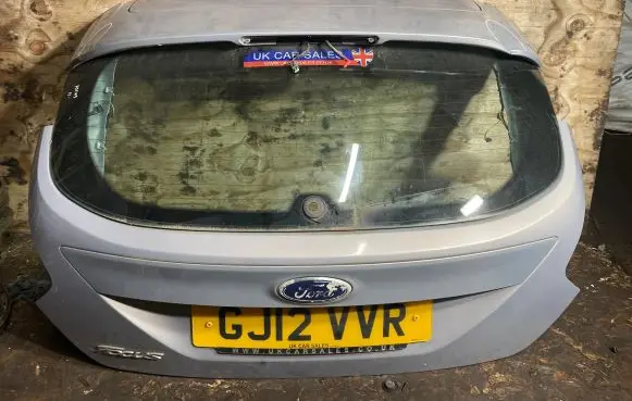 Ford Focus Tailgate/trunk/boot lid