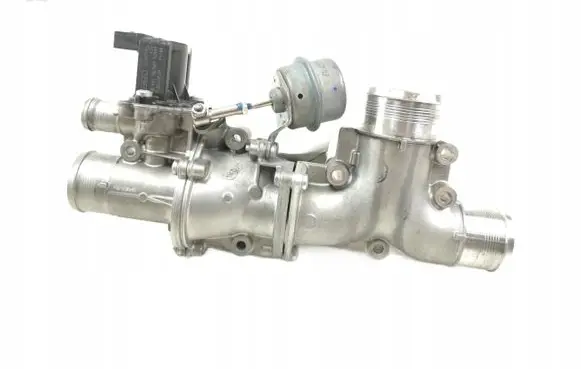 Jaguar XJ X351 EGR valve C2D3772