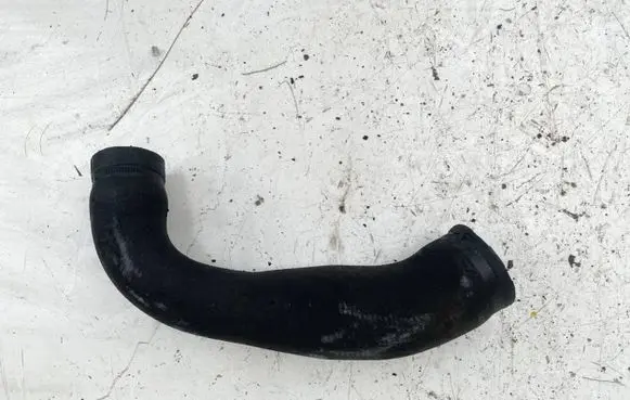 Ford Mondeo Mk III Intercooler hose/pipe 2S7Q6K770