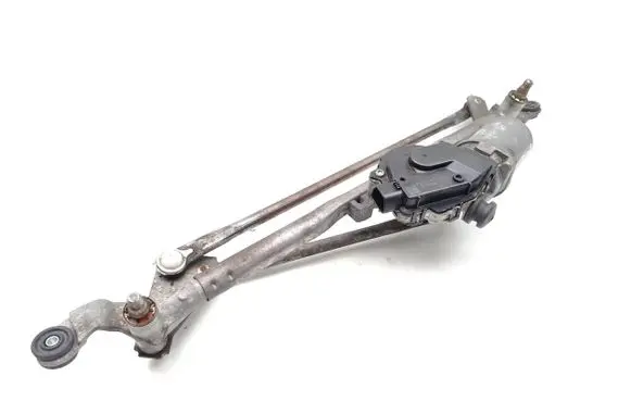 Mazda CX-5 Front wiper linkage and motor KD77-67340B 159300-4590