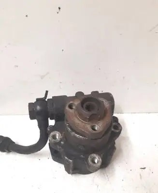 Volkswagen Transporter - Caravelle T4 Power steering pump