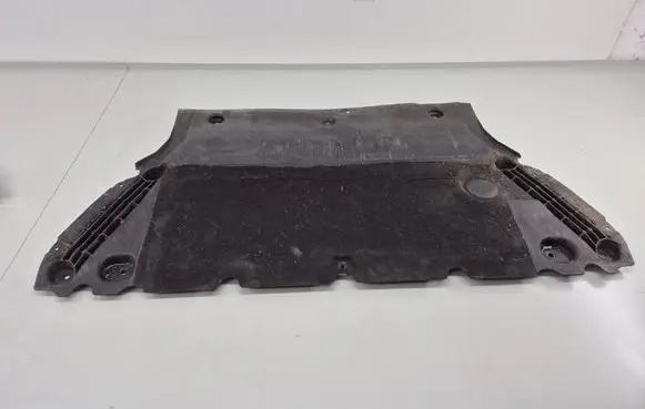 Engine splash shield/under tray