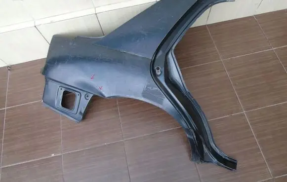 Nissan Sunny Rear quarter panel 9395
