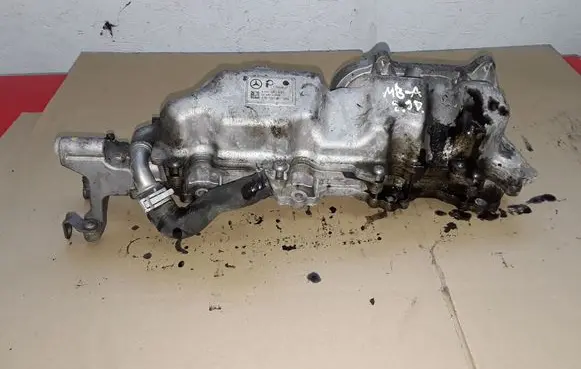 Mercedes-Benz A W169 Intake manifold A6400901537 70002927