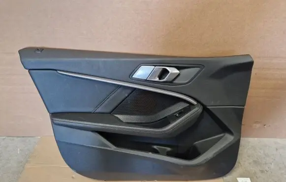 BMW 1 F40 Front door card panel trim