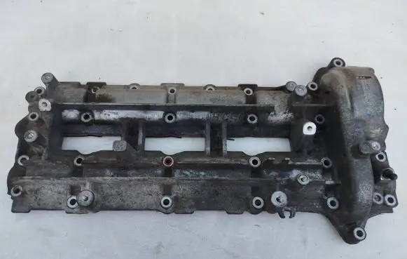 Rocker cam cover