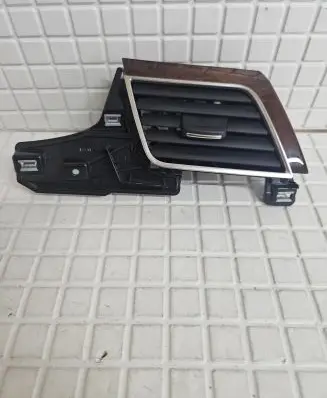 Audi A8 S8 D4 4H Dashboard side air vent grill/cover trim 4H2820902A 4H2820902 1F2820902A