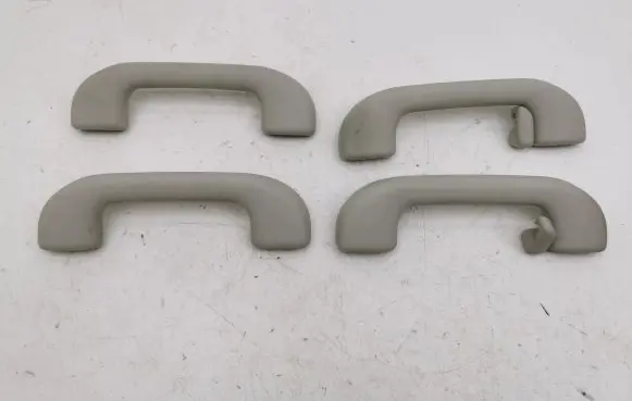 Jeep Cherokee A set of handles for the ceiling 