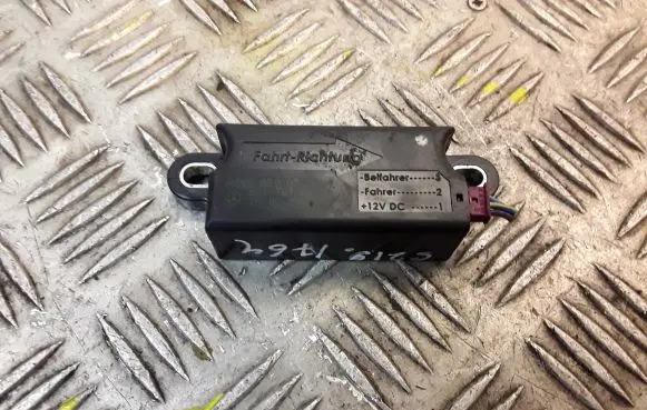 Mercedes-Benz CLS C219 Airbag deployment crash/impact sensor 0038200726