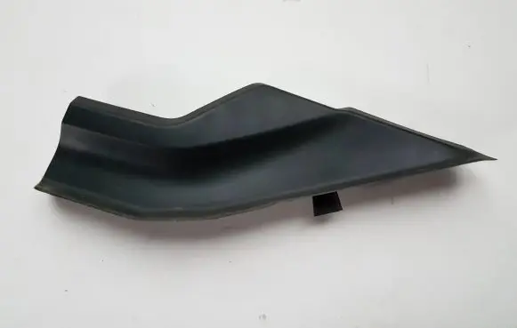 Peugeot 2008 II Wiper trim 9825750580