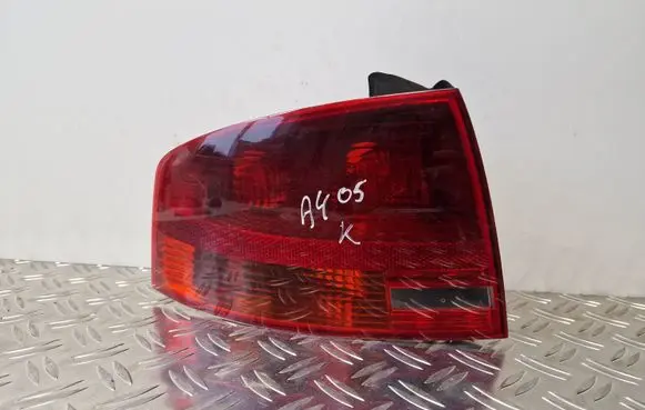 Audi A4 S4 B7 8E 8H Rear/tail lights 8E5945095