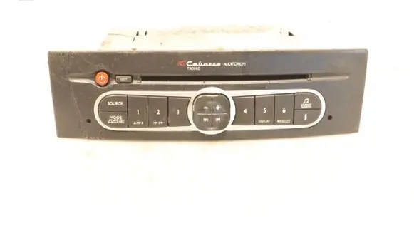 Radio/GPS head unit trim