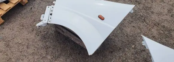 Opel Vivaro Fender