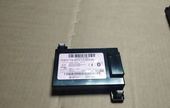 Honda Accord Bluetooth control unit module 39770TL0G010M1