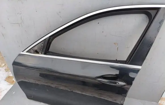 BMW 5 F10 F11 Front door 41009628753 9628753