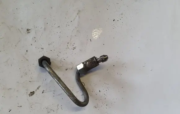 Mazda 5 Fuel line/pipe/hose NOCODE