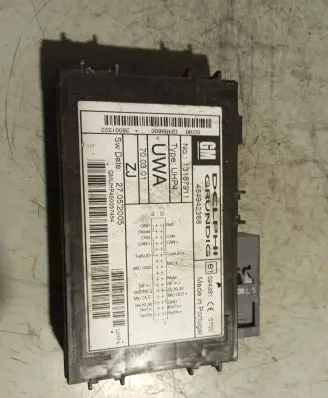 Opel Zafira B Phone control unit/module 13187911