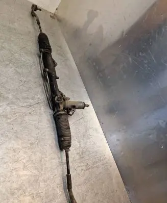 Mercedes-Benz C AMG W204 Steering rack A20411011017