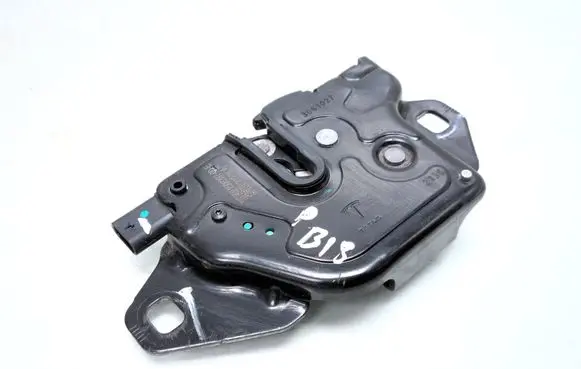 Tesla Model 3 Engine bonnet/hood lock/catch 150039700E