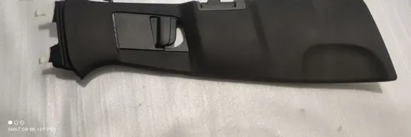 Volvo XC90 (B) pillar trim (top) 31363581