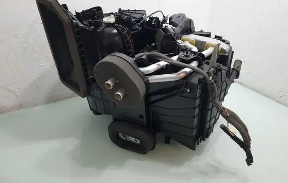 Interior heater climate box assembly
