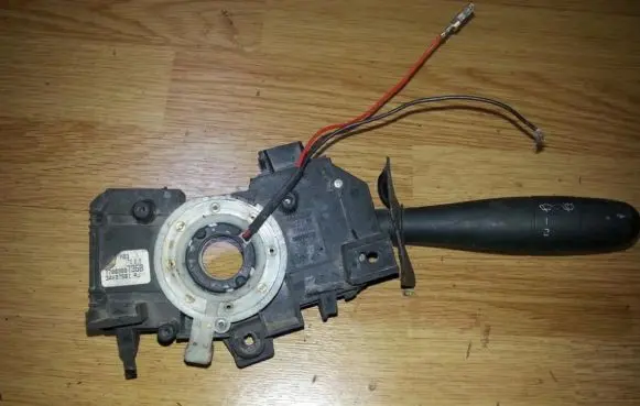 Renault Laguna I Wiper control stalk 7700838735b