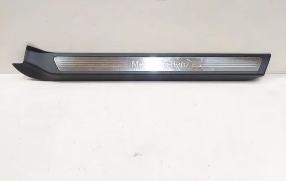 Mercedes-Benz E C207 W207 Front sill trim cover A2076800135