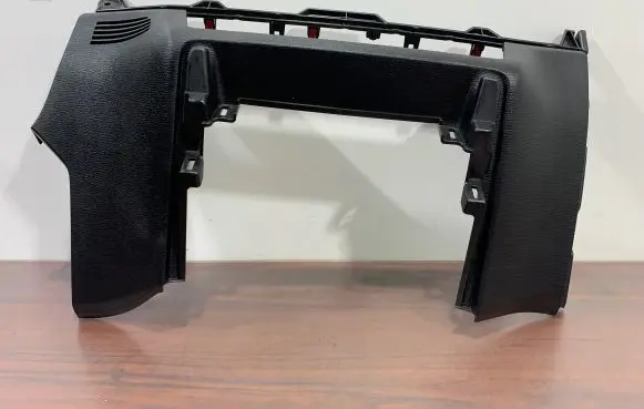 Mitsubishi Outlander IV Dashboard lower bottom trim panel SPC08218