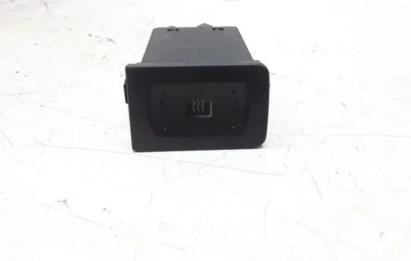 Volkswagen Golf IV Windscreen/window heater switch 1J0953235A