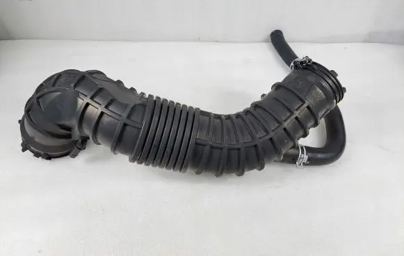 KIA Pro Cee'd III Air intake hose/pipe 28140M6850