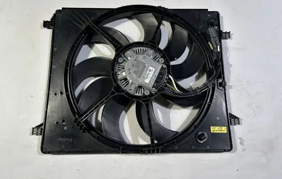 Maserati Quattroporte Fan set 5020694