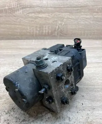 Audi A6 S6 C5 4B ABS Pump 0273004281 8E0614111AB