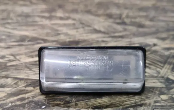 Nissan Note (E12) Number plate light