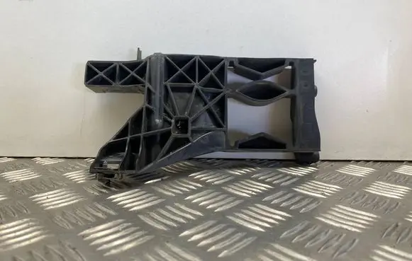Audi A6 S6 C7 4G Headlight/headlamp mounting bracket 4G0805607A