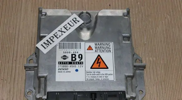 Nissan X-Trail T30 Engine control unit/module 23710ES670 2758004545 5800454