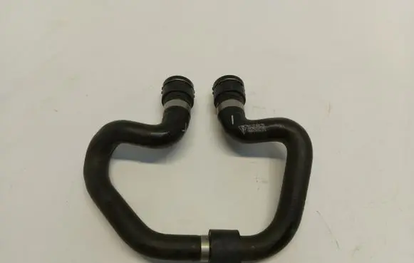 Porsche Taycan 9J1 Engine coolant pipe/hose 9j1121624
