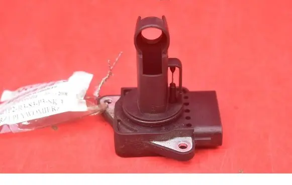 Toyota Corolla E120 E130 Mass air flow meter 22204-22010