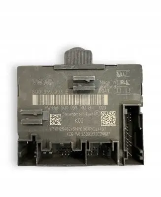 Audi A3 S3 8V Door control unit/module 5Q0959393B
