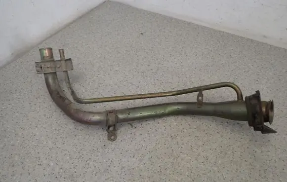 Honda Integra Fuel tank filler neck pipe 