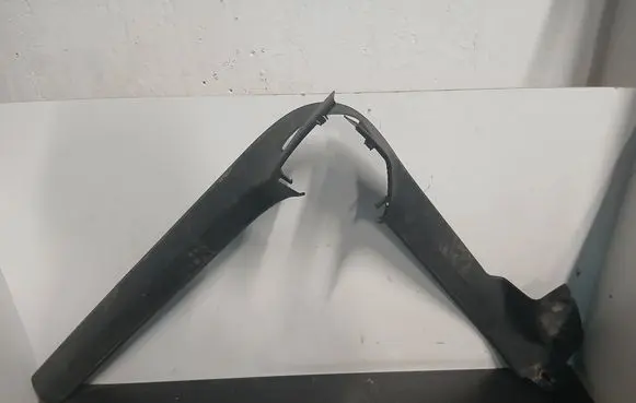 Volkswagen PASSAT B6 Front sill trim cover 3C0853369