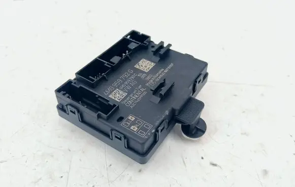 Audi Q7 4M Door control unit/module 4M0959792G 4M0959792C A2C7465991300